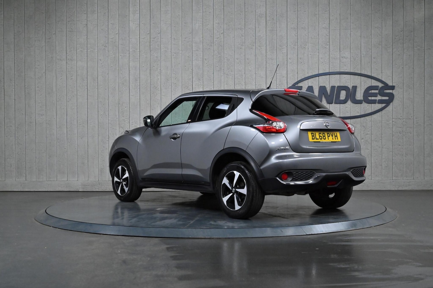 Used Nissan Juke 2018 for sale - 76377848: Photo 4