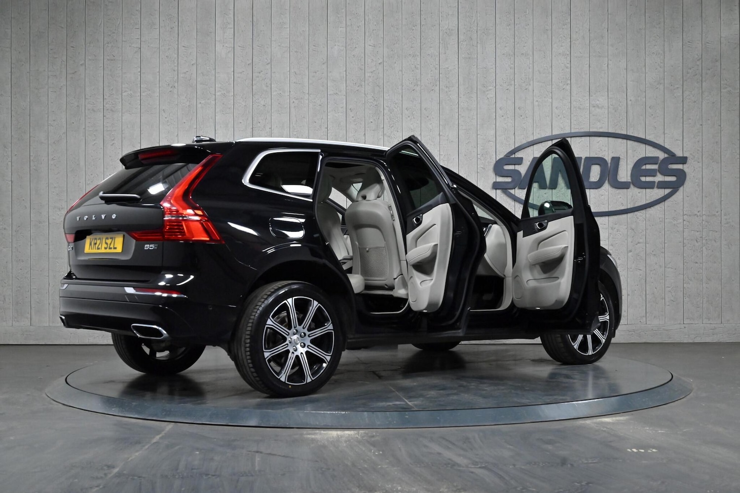 Used Volvo XC60 2021 for sale - 77611494: Photo 13