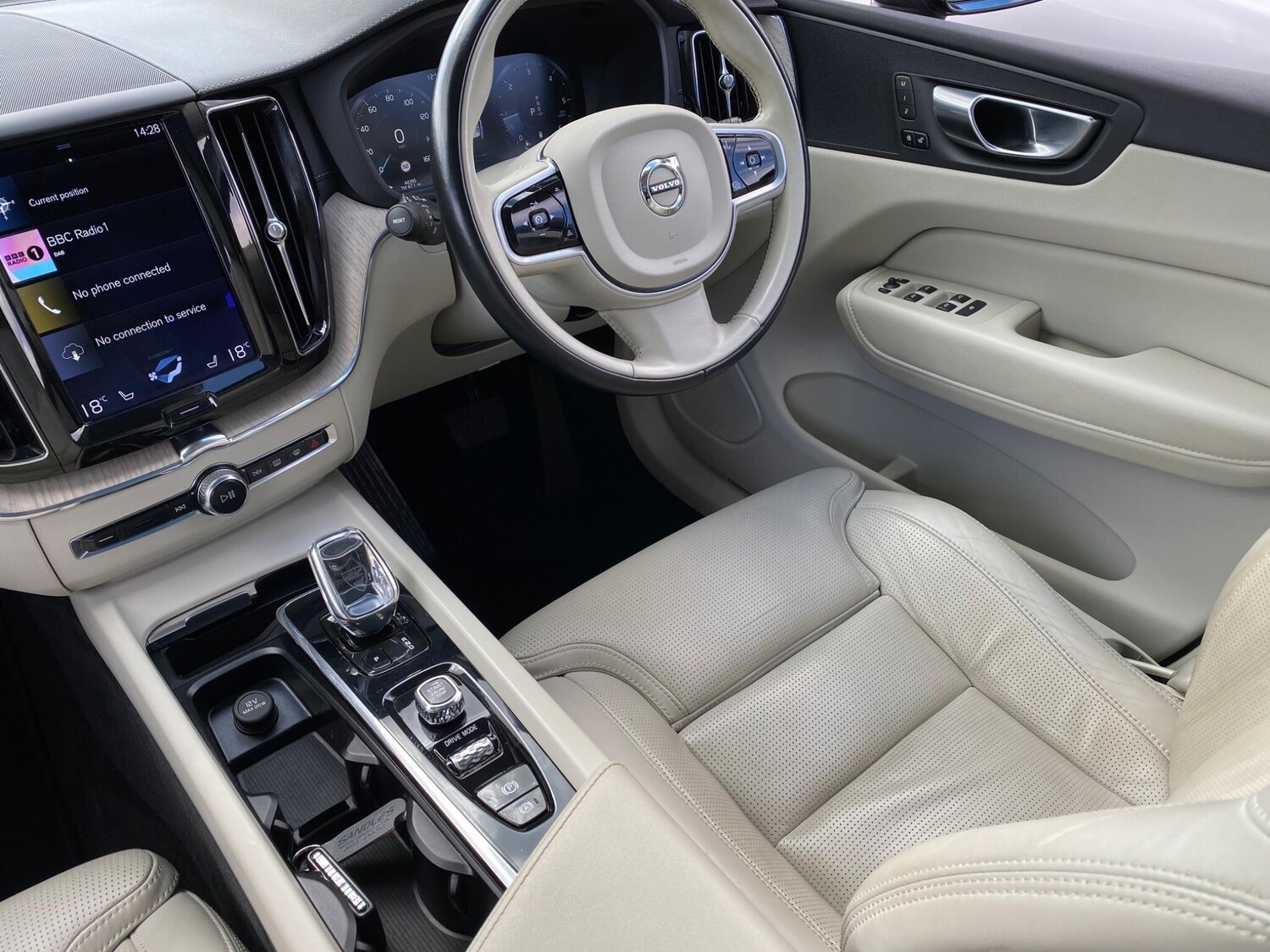 Used Volvo XC60 2021 for sale - 77611494: Photo 16