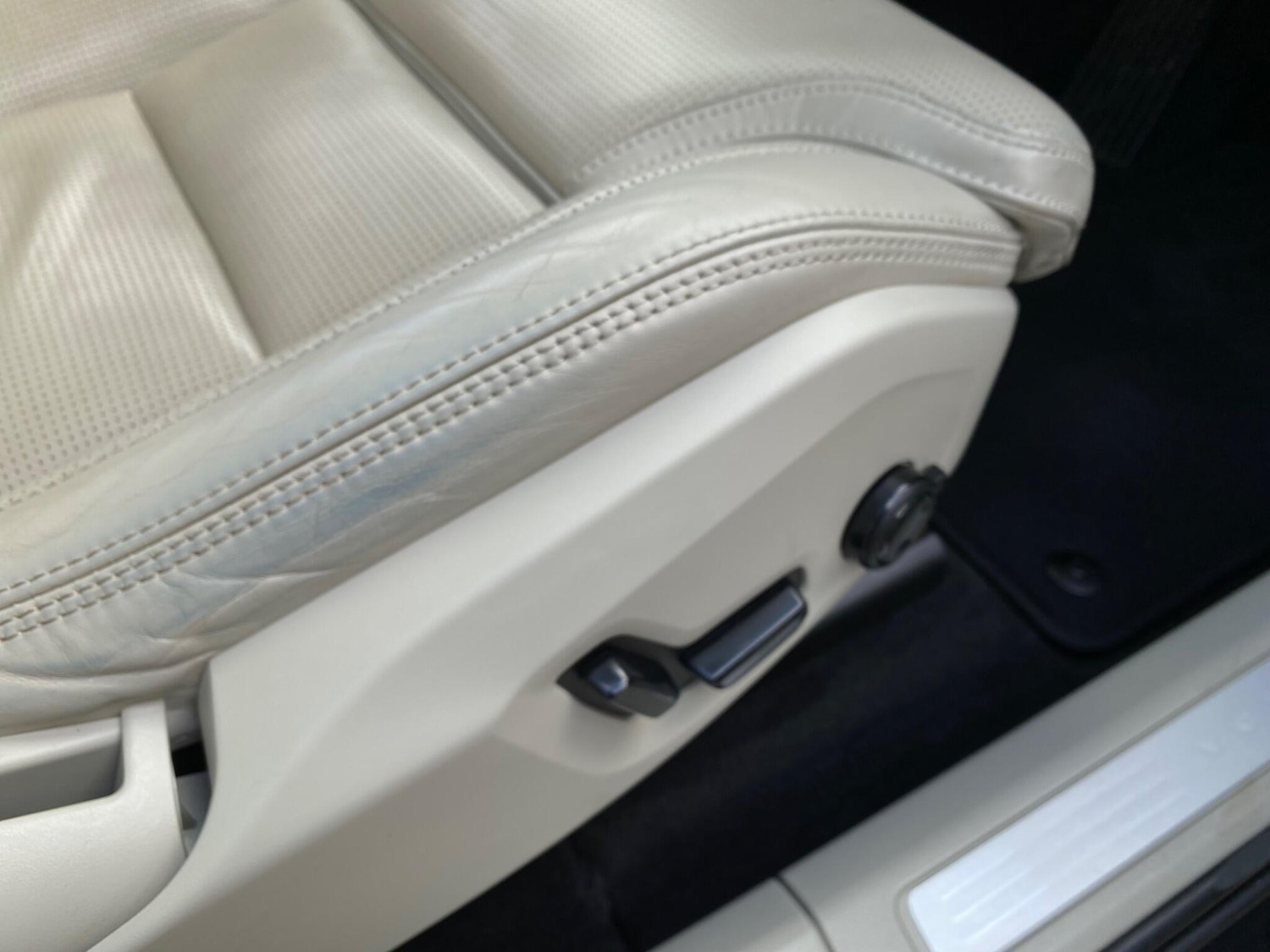 Used Volvo XC60 2021 for sale - 77611494: Photo 25