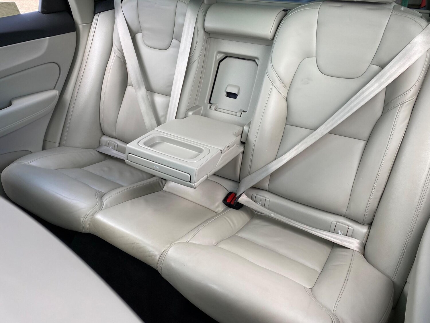 Used Volvo XC60 2021 for sale - 77611494: Photo 28