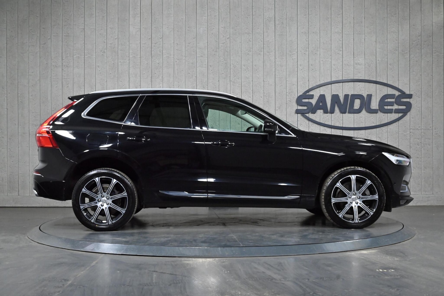 Used Volvo XC60 2021 for sale - 77611494: Photo 3