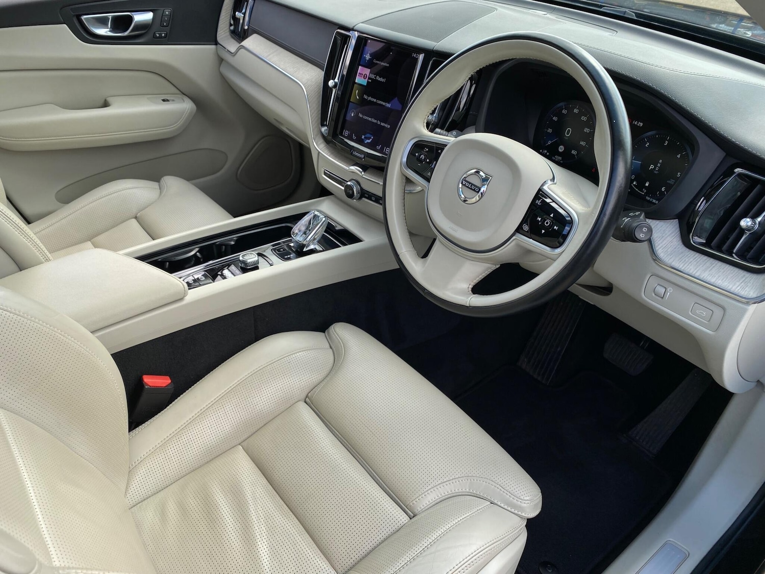 Used Volvo XC60 2021 for sale - 77611494: Photo 30