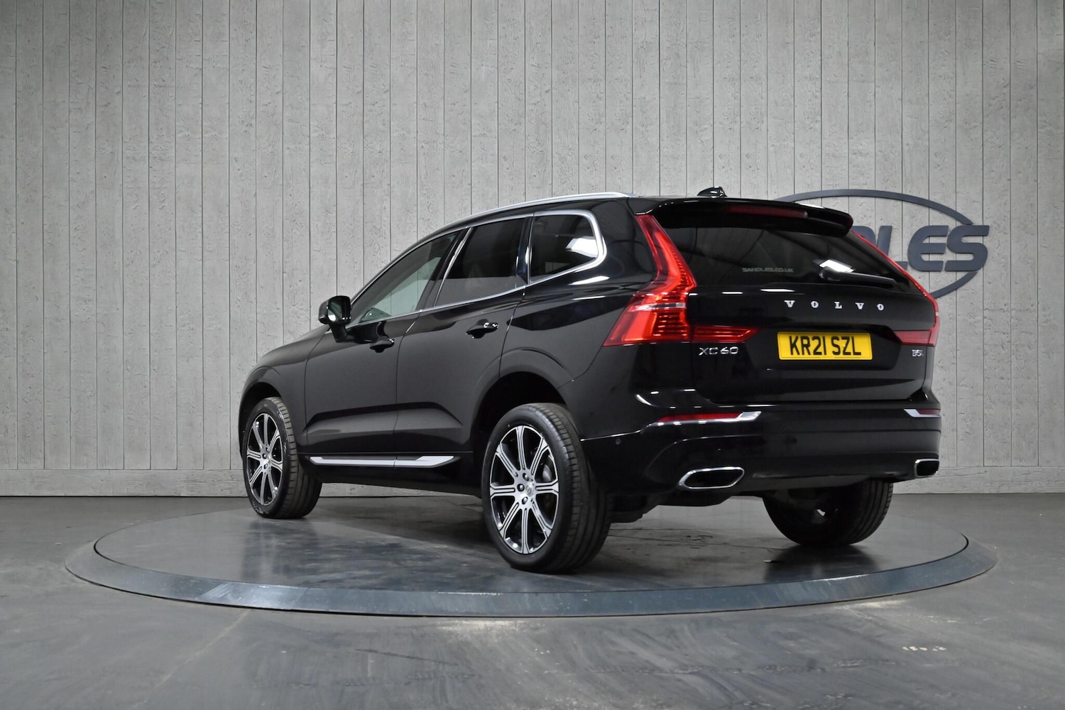Used Volvo XC60 2021 for sale - 77611494: Photo 4