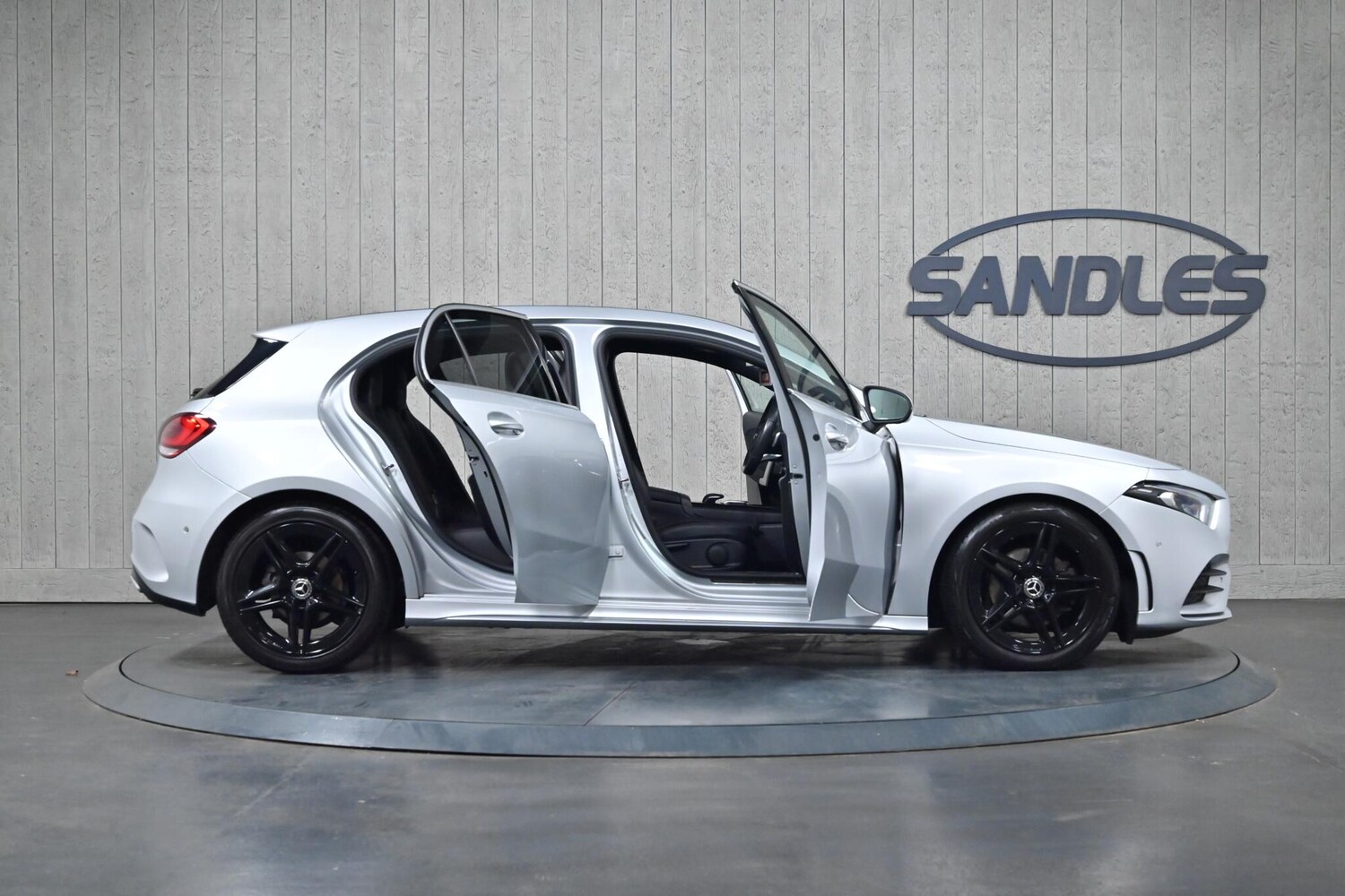 Used Mercedes-Benz A-Class 2020 for sale - 76259544: Photo 11