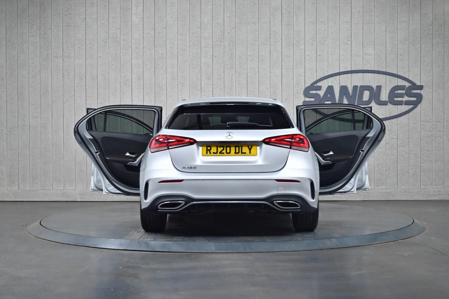 Used Mercedes-Benz A-Class 2020 for sale - 76259544: Photo 13