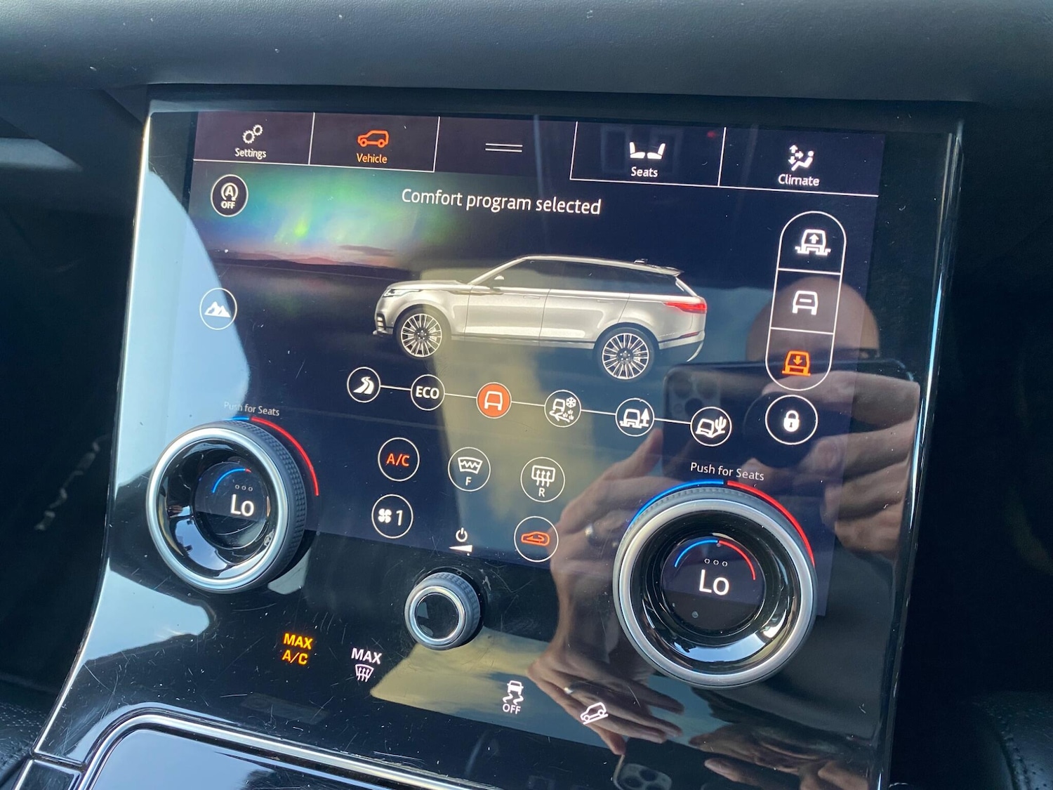 Used Land Rover Range Rover Velar 2019 for sale - 76499237: Photo 38