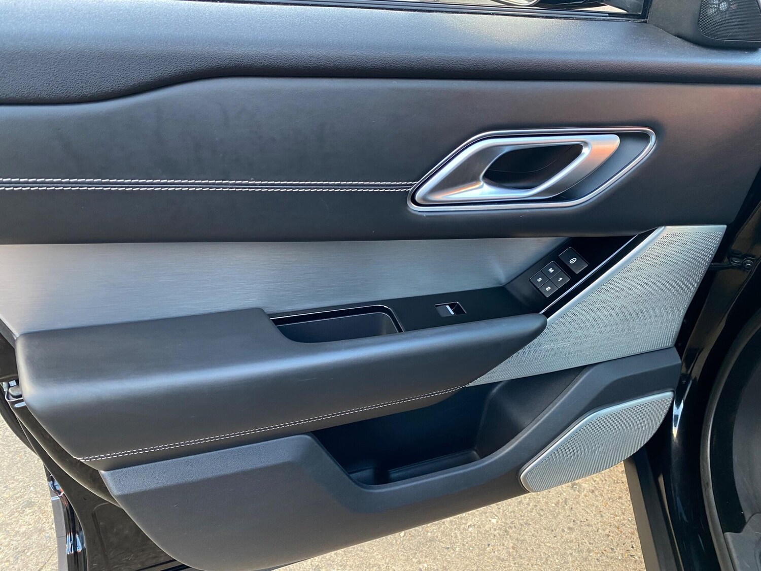 Used Land Rover Range Rover Velar 2019 for sale - 76499237: Photo 52