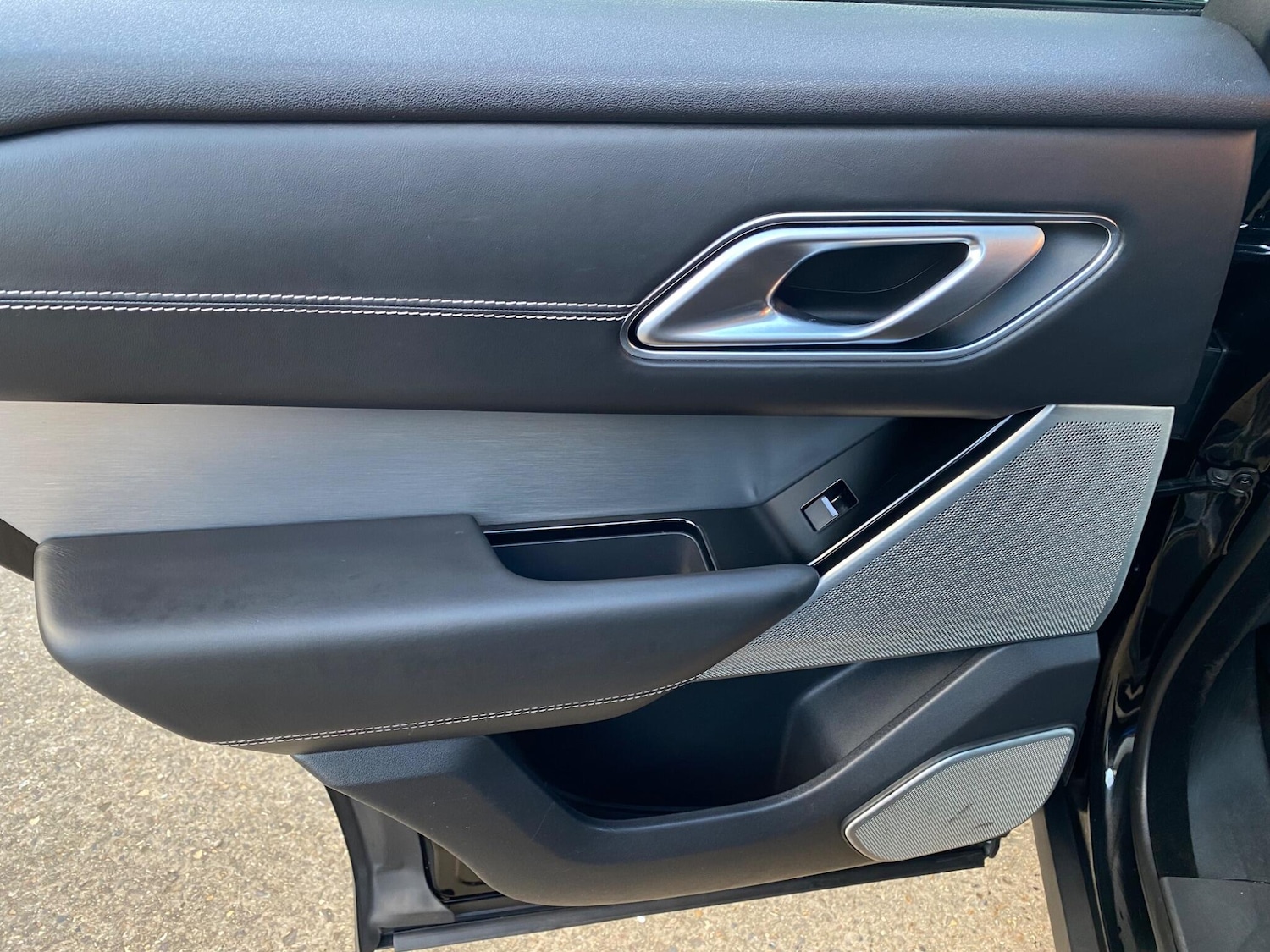 Used Land Rover Range Rover Velar 2019 for sale - 76499237: Photo 53