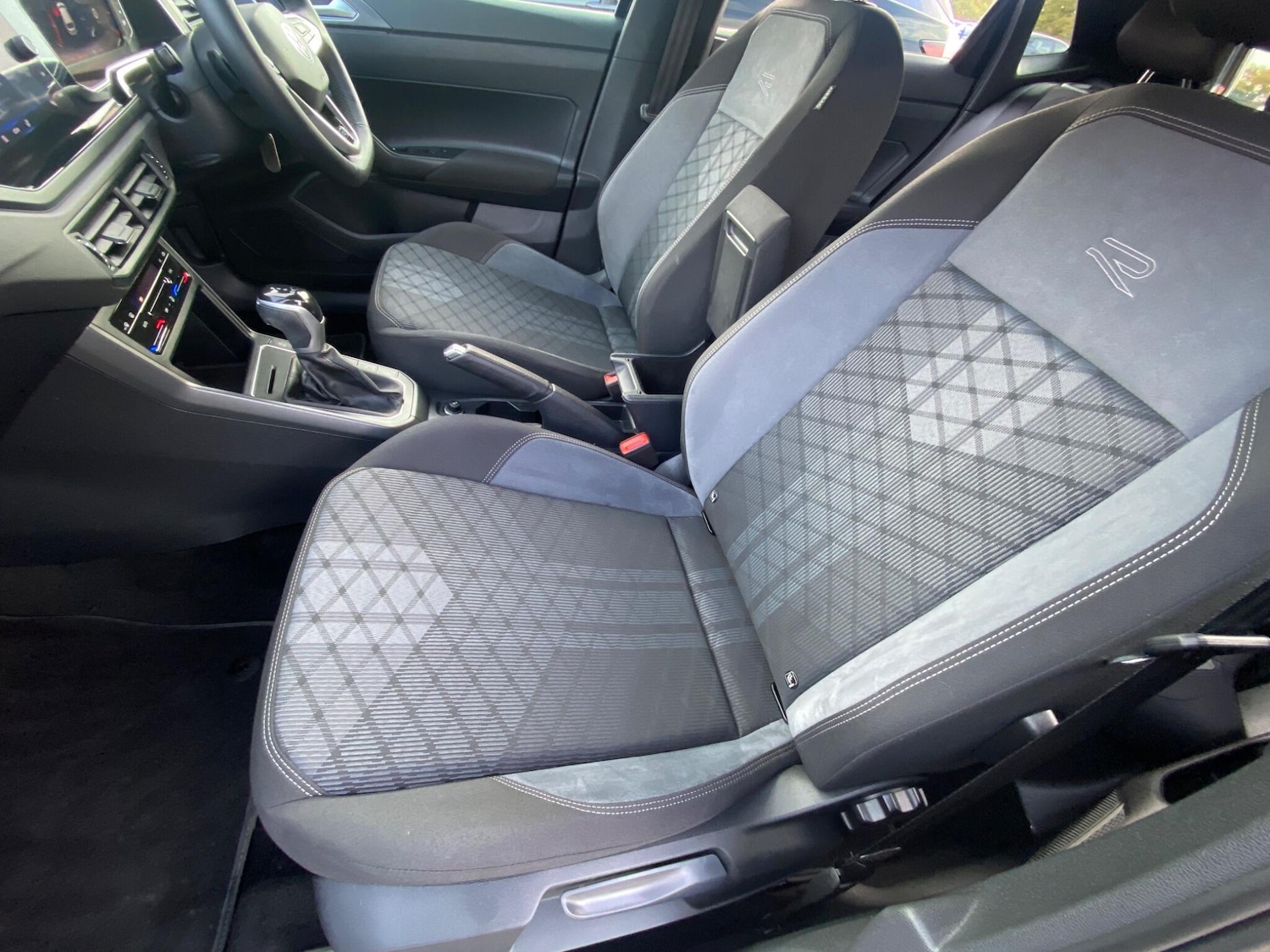 Used Volkswagen Polo 2022 for sale - 76498613: Photo 24