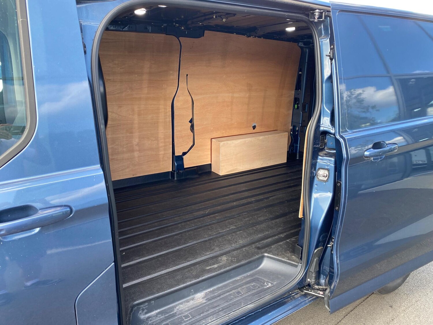 Vehicle 28