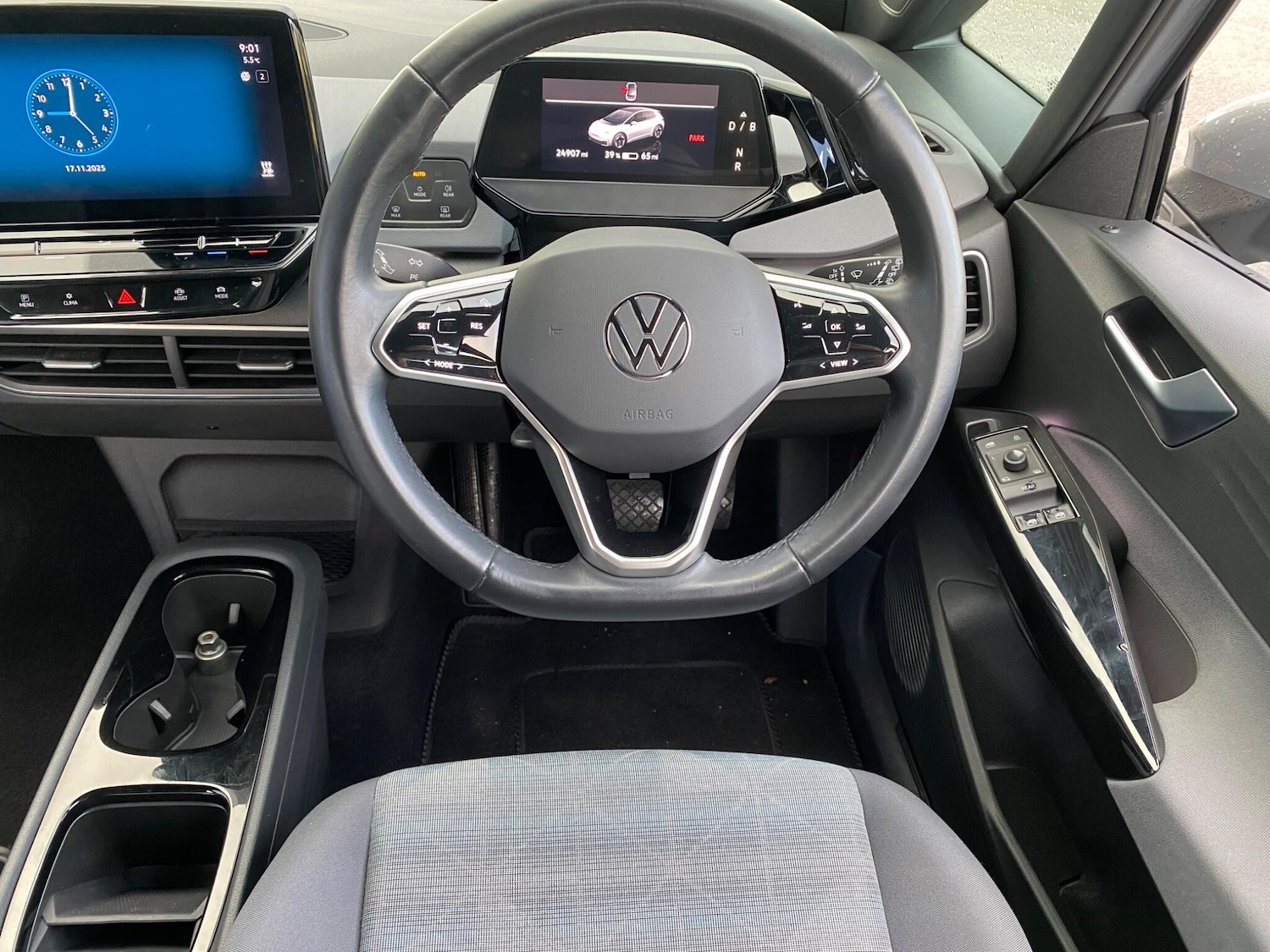 Used Volkswagen ID.3 for sale - 76997087: Photo 27