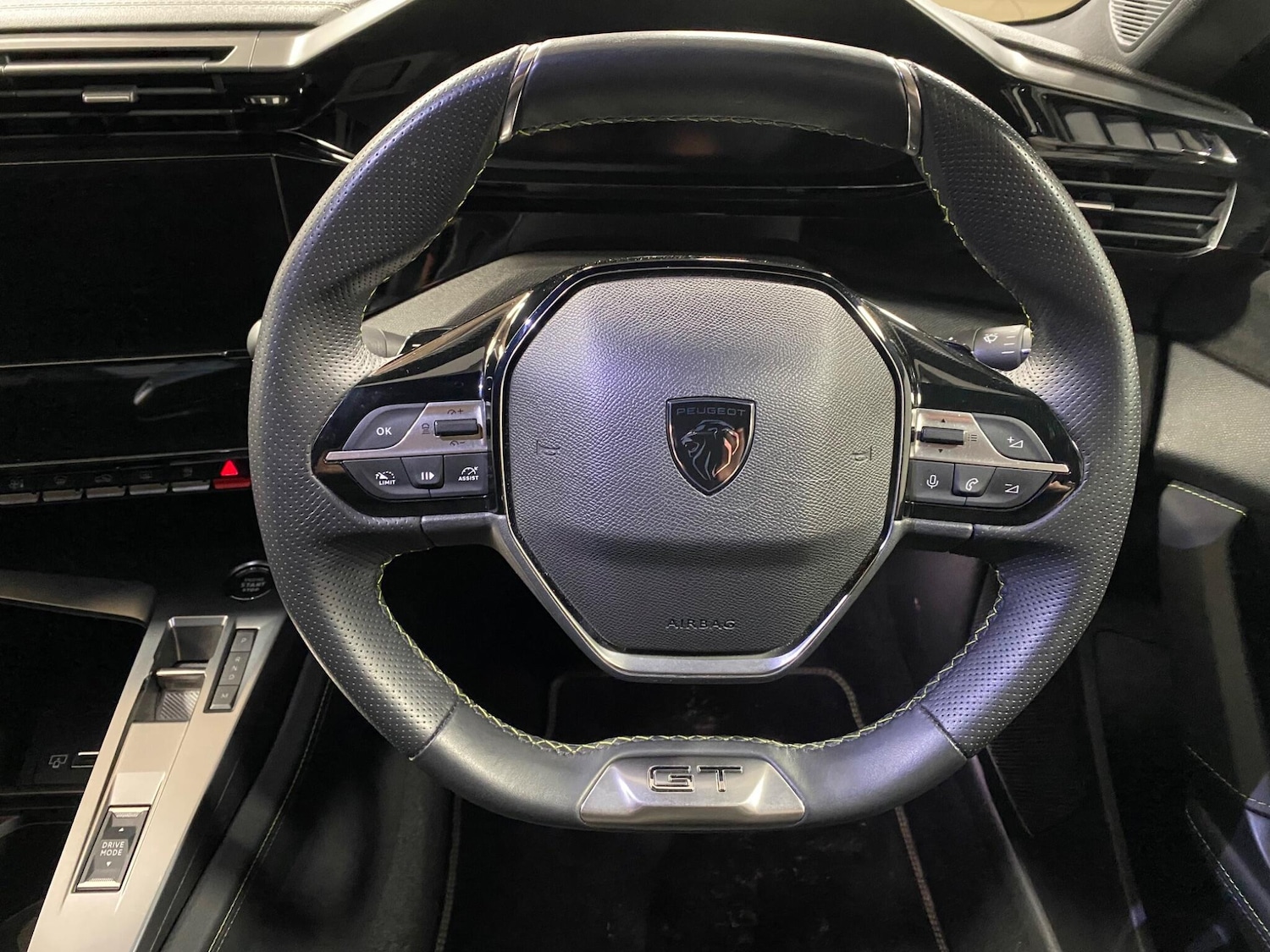 Used Peugeot 408 2024 for sale - 76388188: Photo 38