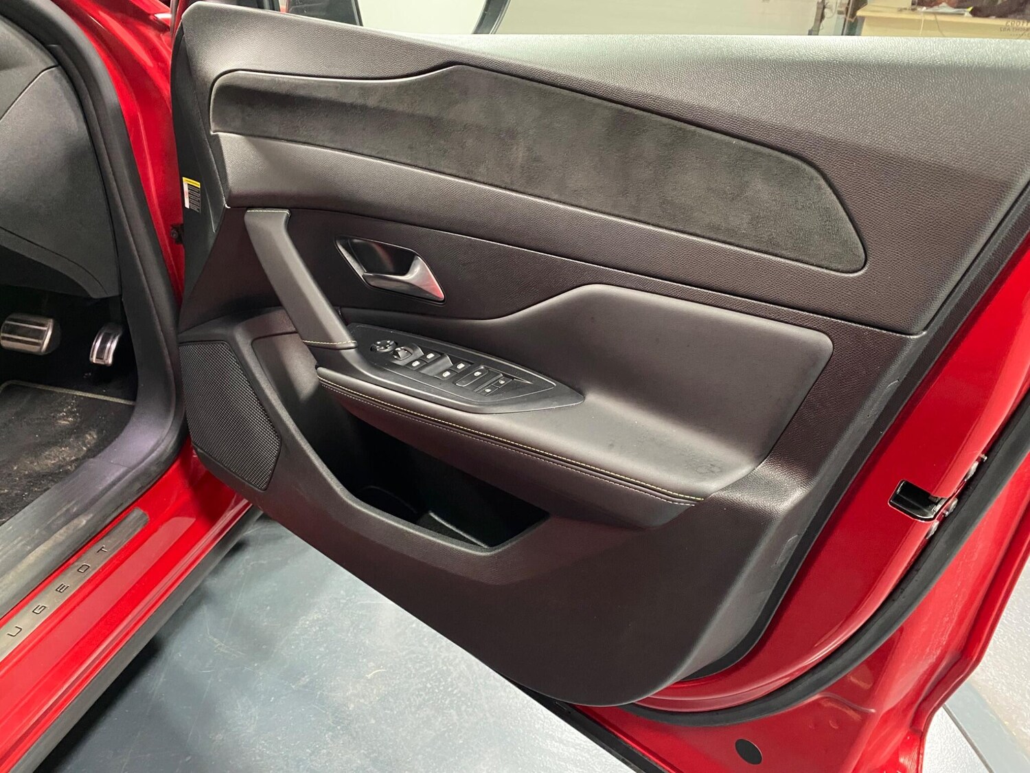 Used Peugeot 408 2024 for sale - 76388188: Photo 46