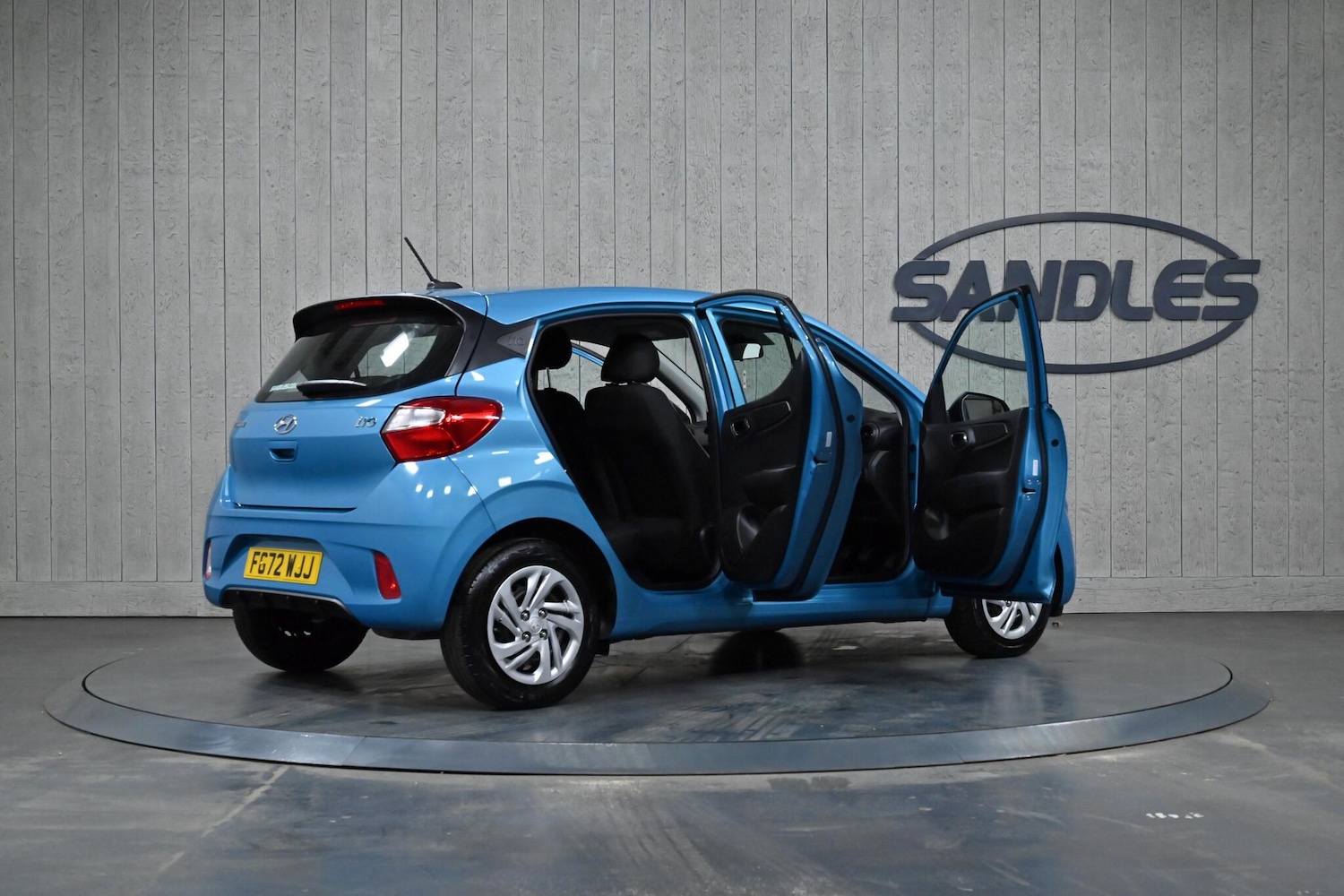 Used Hyundai i10 2023 for sale - 77290567: Photo 15