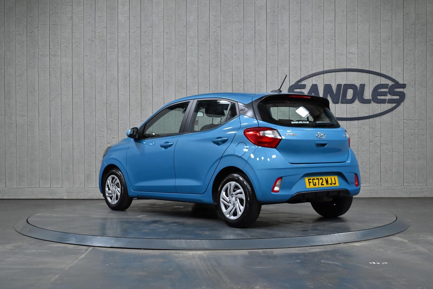 Used Hyundai i10 2023 for sale - 77290567: Photo 3