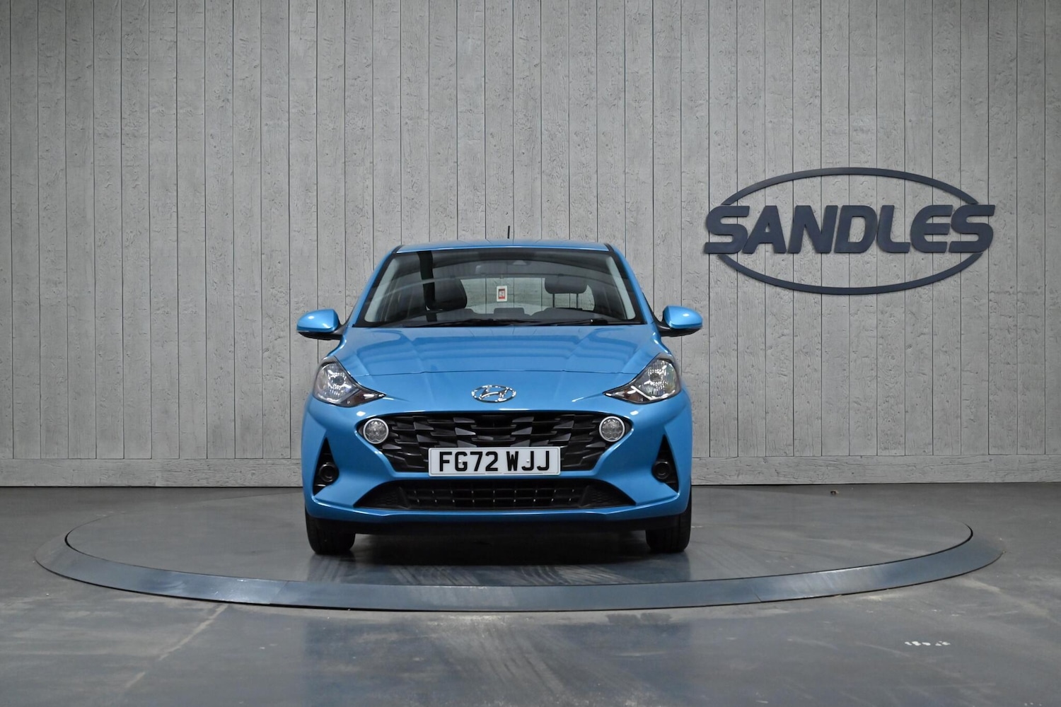 Used Hyundai i10 2023 for sale - 77290567: Photo 4