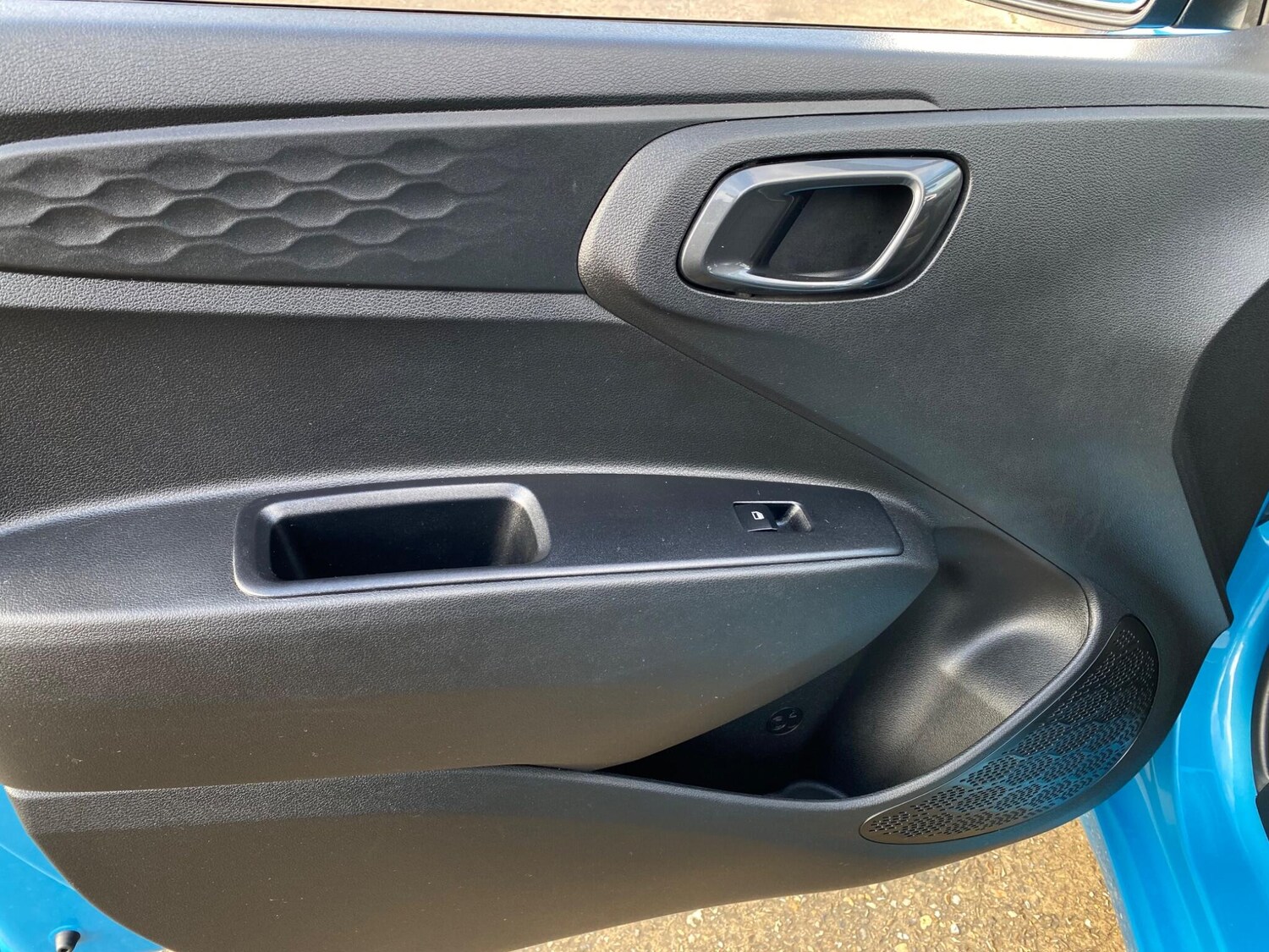 Used Hyundai i10 2023 for sale - 77290567: Photo 46