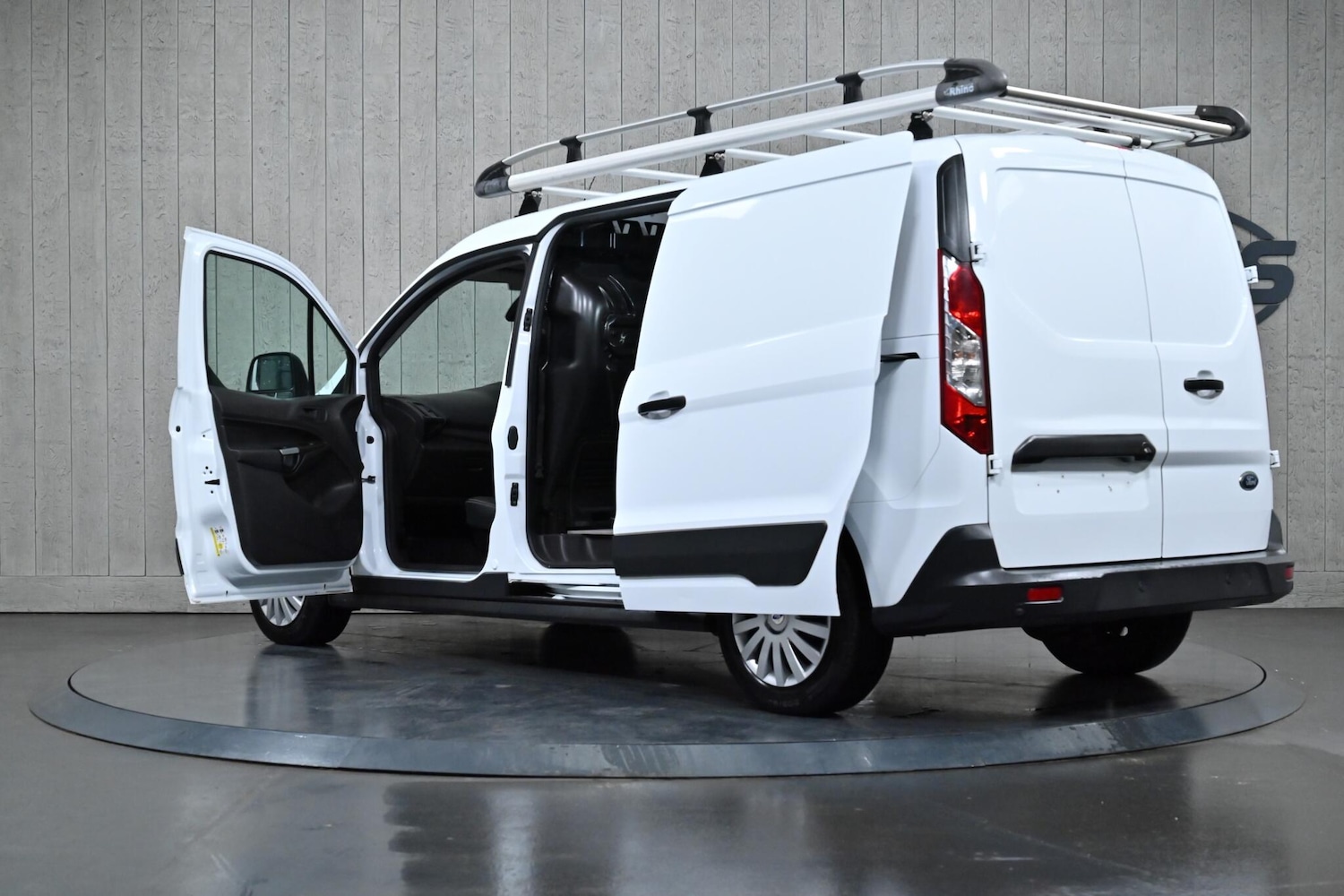 Used Ford Transit Connect 2018 for sale - 76824282: Photo 12