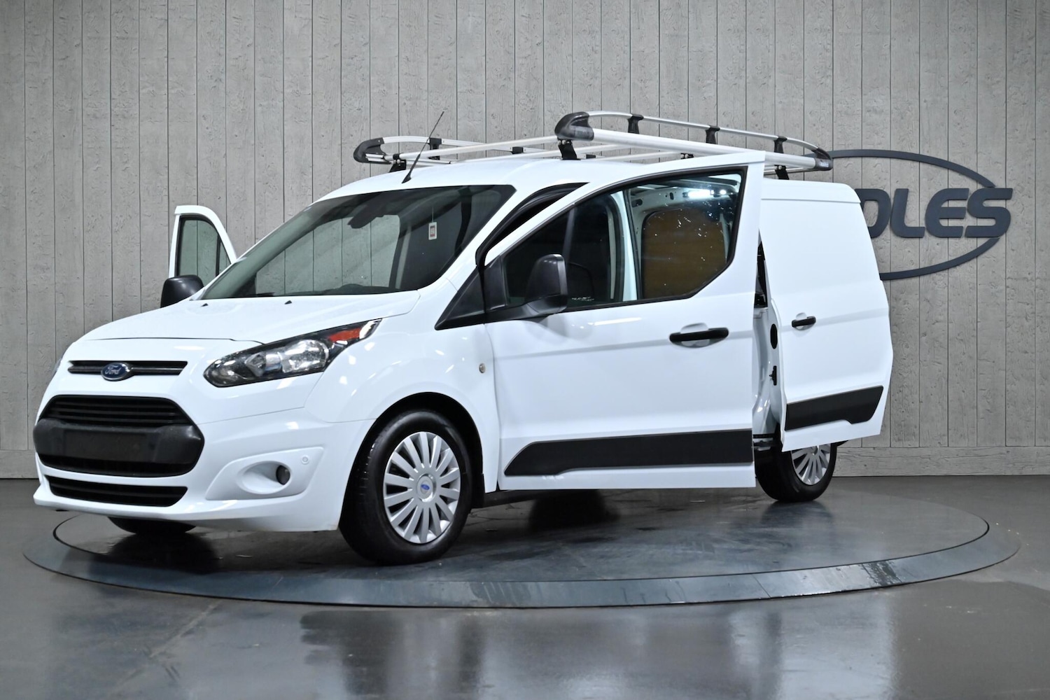 Used Ford Transit Connect 2018 for sale - 76824282: Photo 15