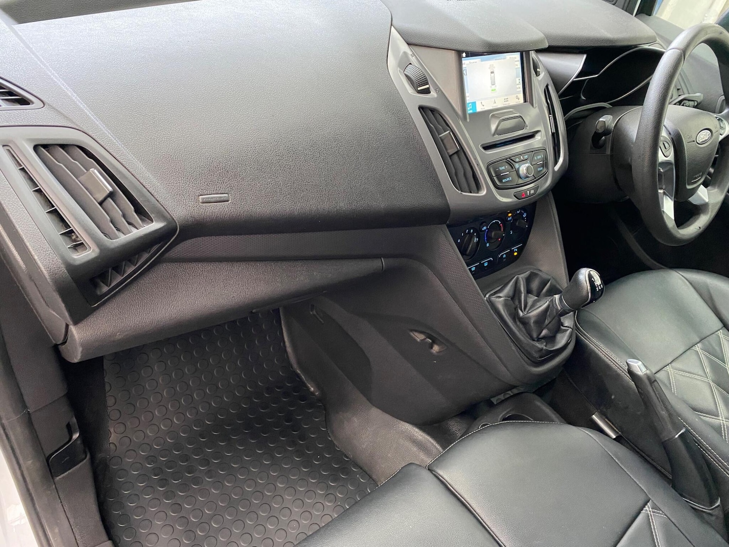 Used Ford Transit Connect 2018 for sale - 76824282: Photo 22