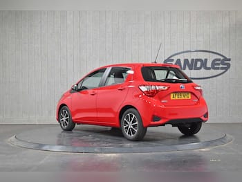 Used Toyota Yaris 2020 for sale - 79461037: Photo