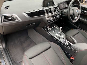 Used BMW 2 Series 2018 for sale - 79070811: Photo