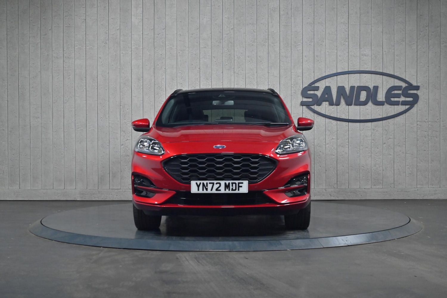 Used Ford Kuga 2022 for sale - 76200875: Photo 2