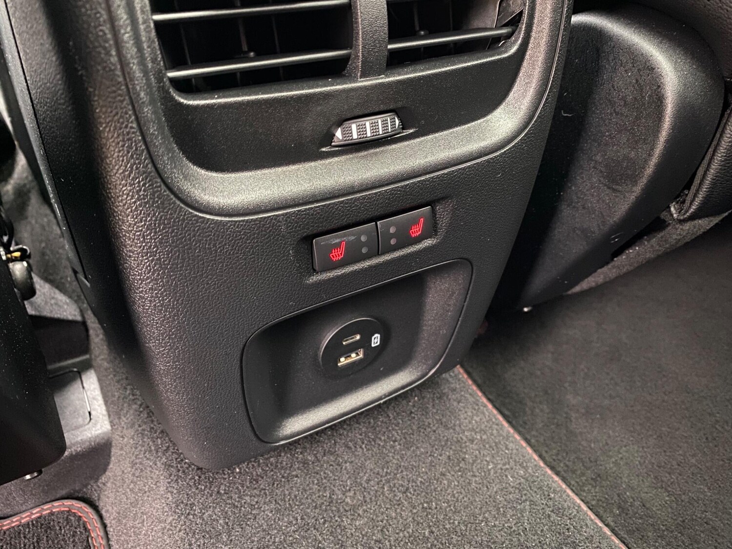 Used Ford Kuga 2022 for sale - 76200875: Photo 31