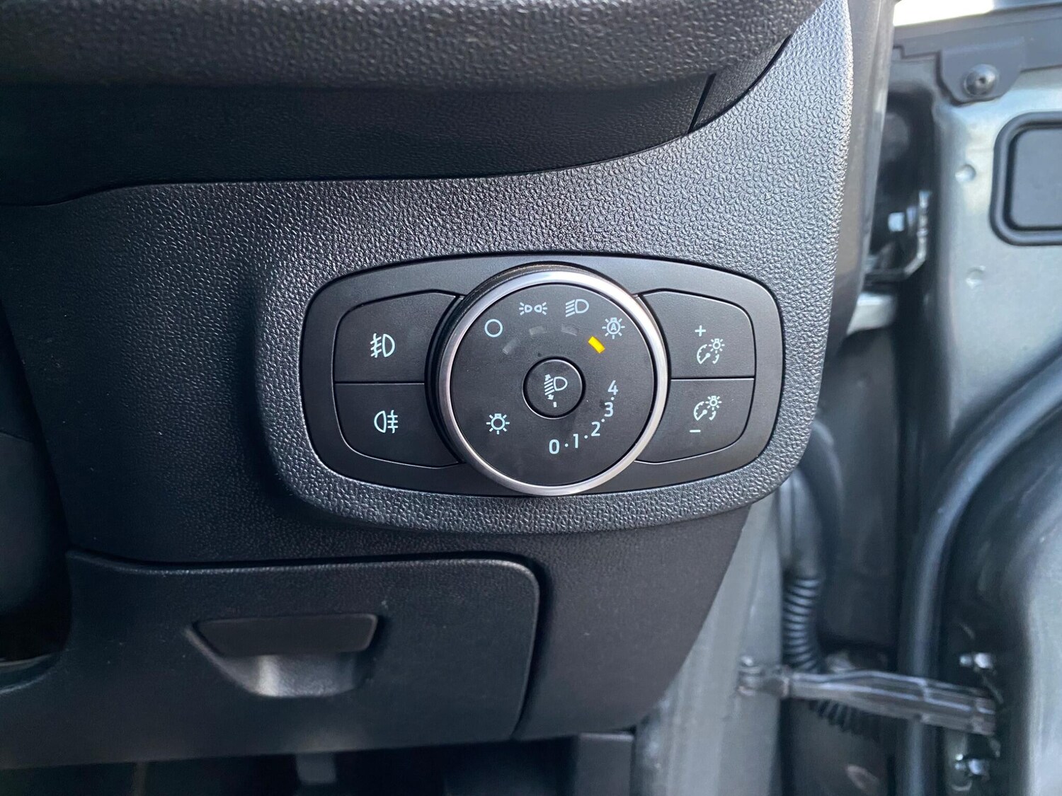 Used Ford Fiesta 2020 for sale - 76913151: Photo 49