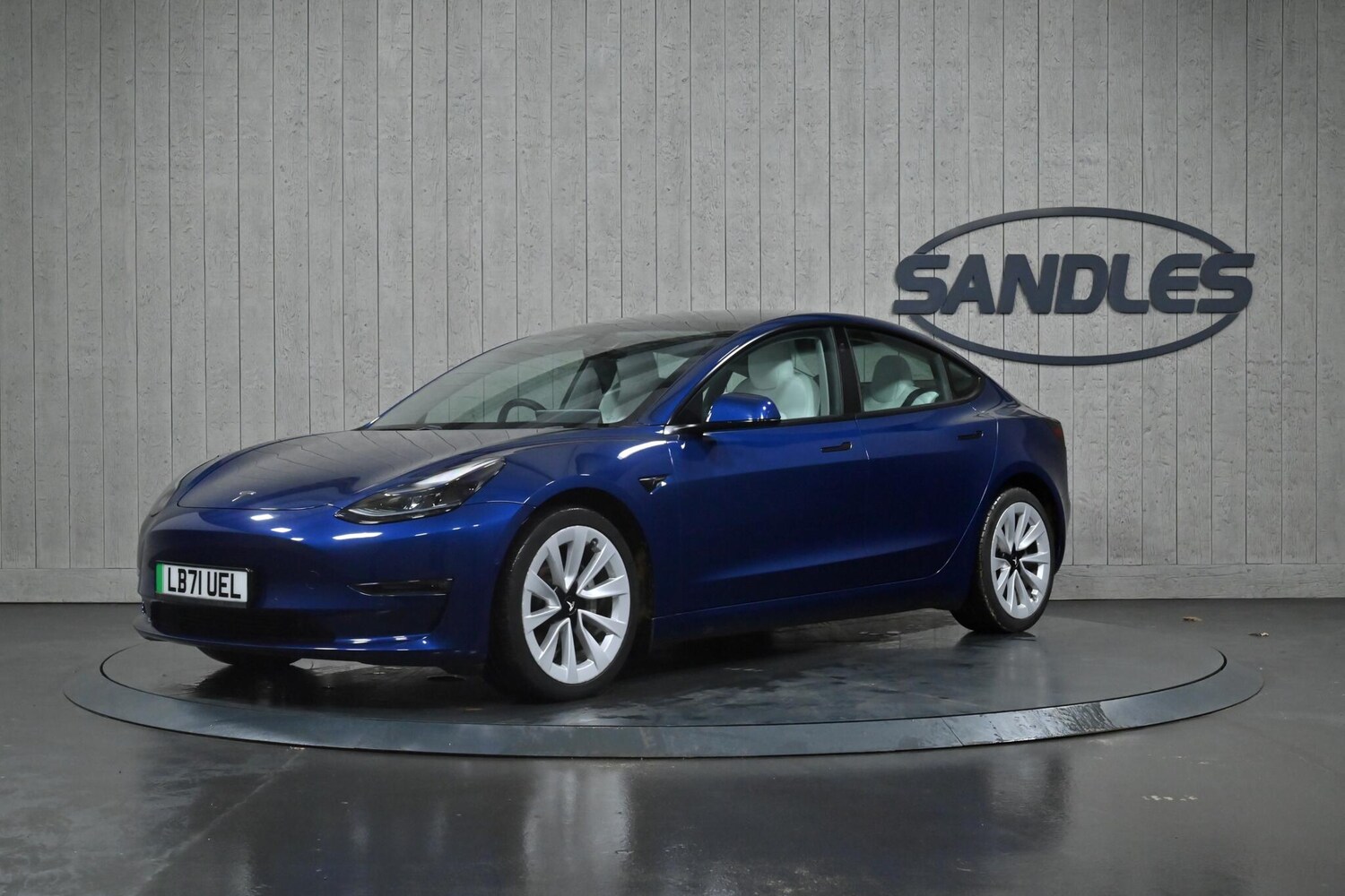 Used Tesla Model 3 2021 for sale - 77108808: Photo 8