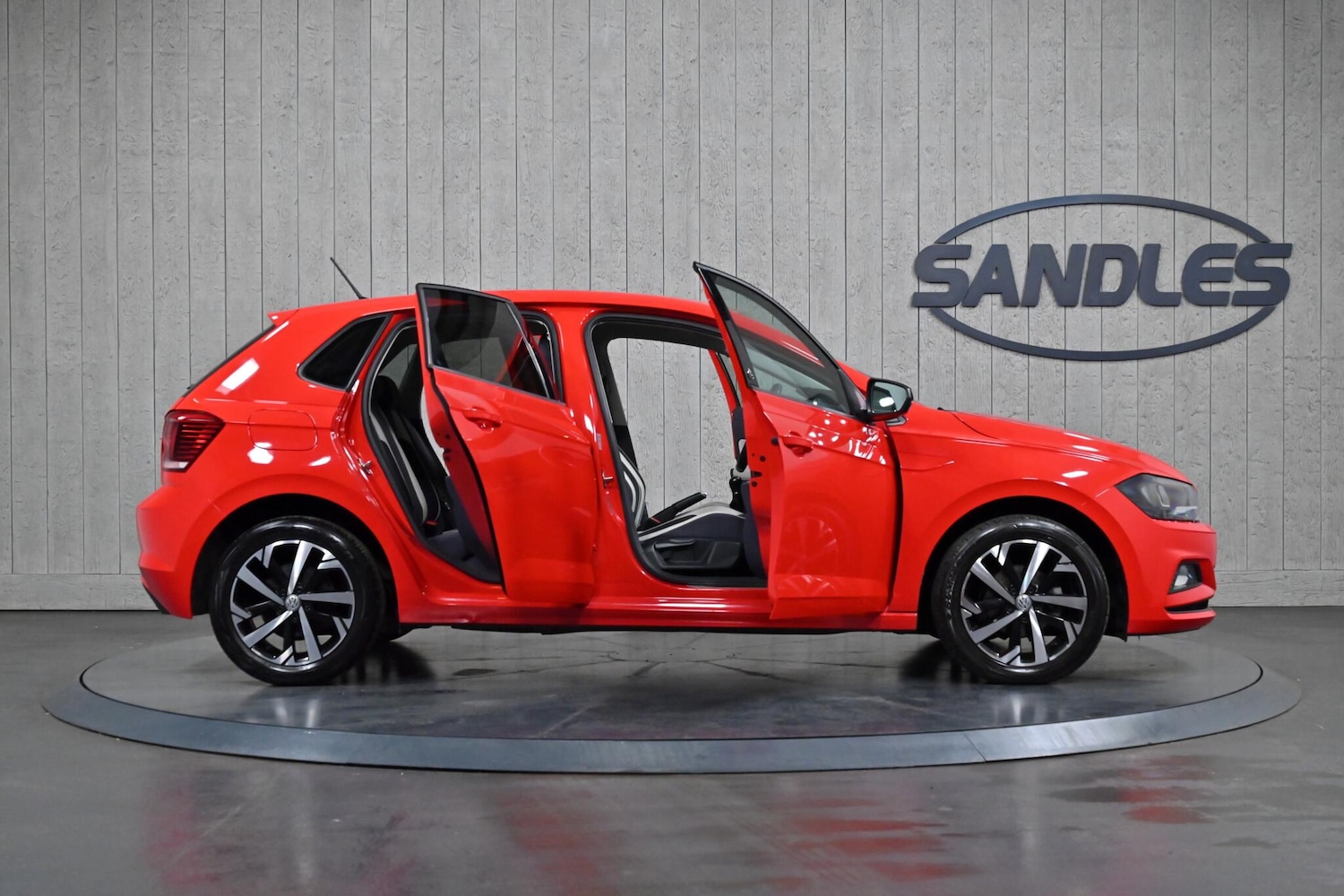 Used Volkswagen Polo 2019 for sale - 76992743: Photo 11