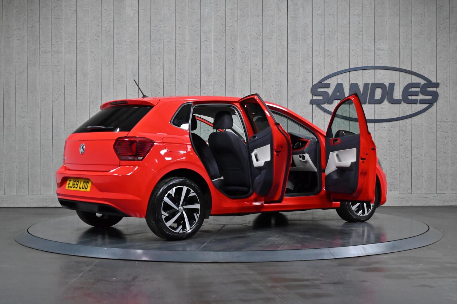 Used Volkswagen Polo 2019 for sale - 76992743: Photo 14