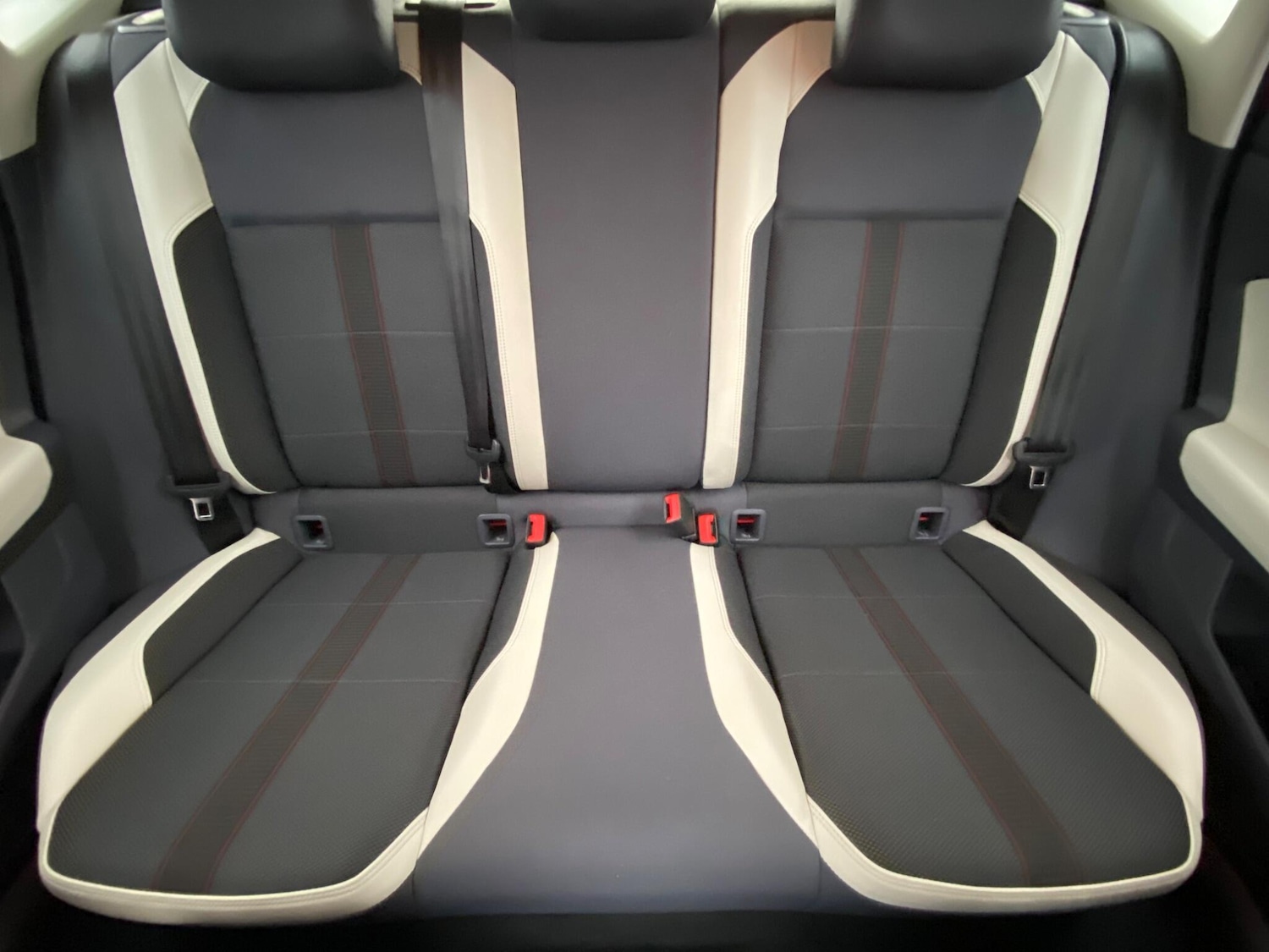 Used Volkswagen Polo 2019 for sale - 76992743: Photo 26