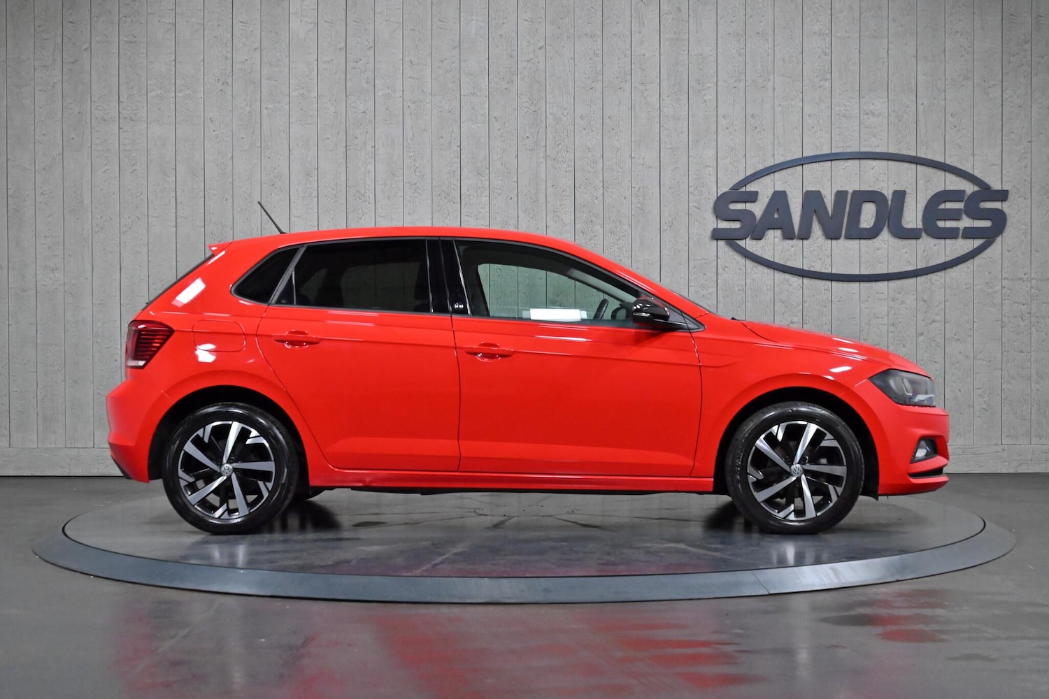 Used Volkswagen Polo 2019 for sale - 76992743: Photo 3