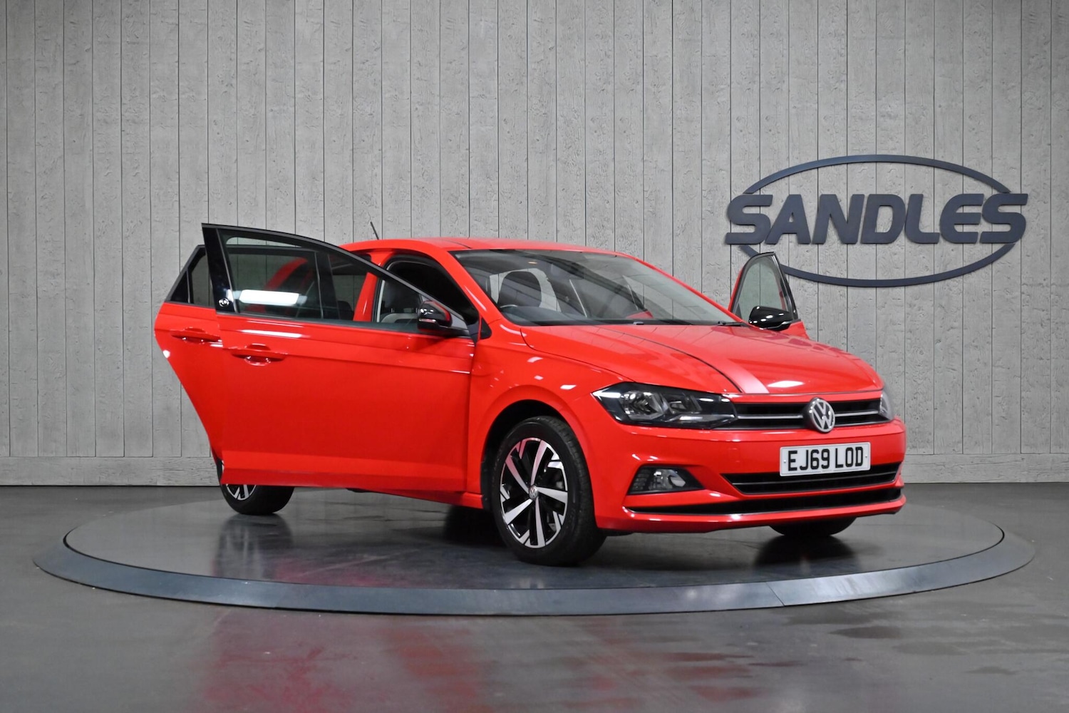 Used Volkswagen Polo 2019 for sale - 76992743: Photo 9