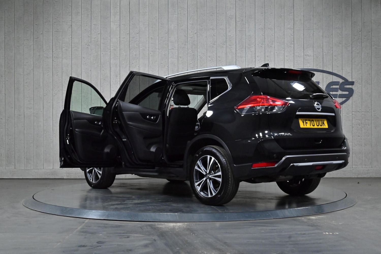 Used Nissan X-Trail 2020 for sale - 77684072: Photo 12