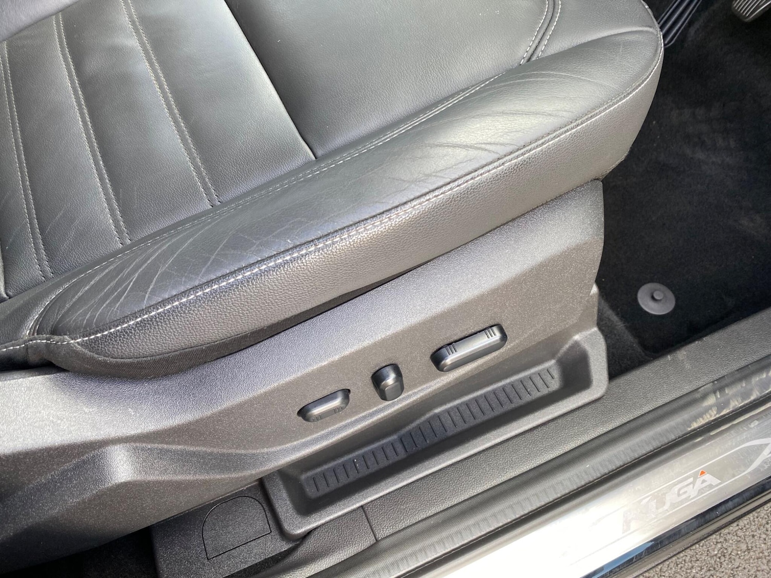 Used Ford Kuga 2019 for sale - 75622803: Photo 25