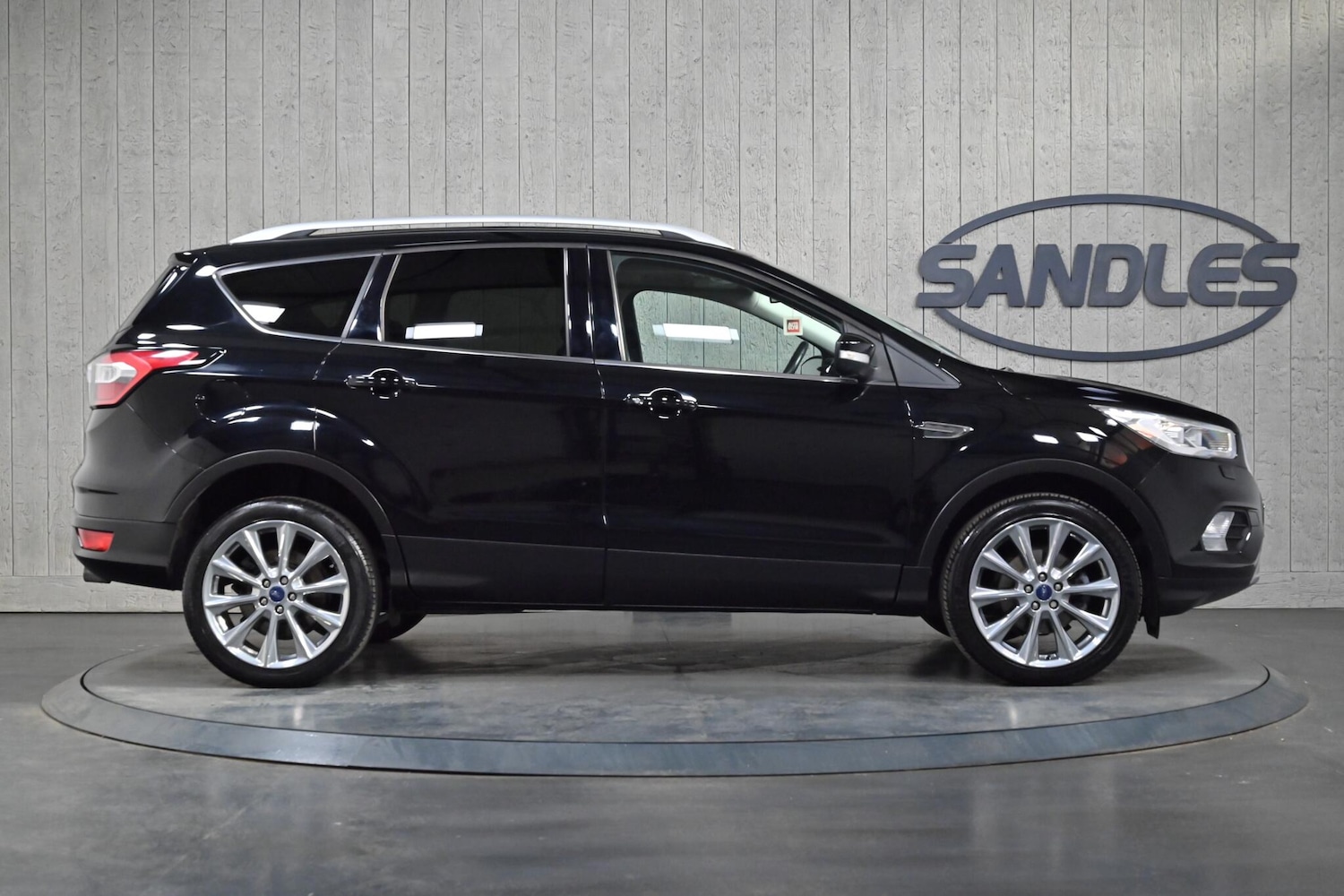 Used Ford Kuga 2019 for sale - 75622803: Photo 3