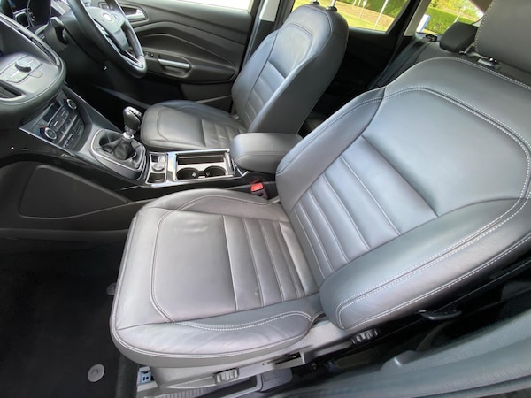 Used Ford Kuga 2019 for sale - 75622803: Photo 30
