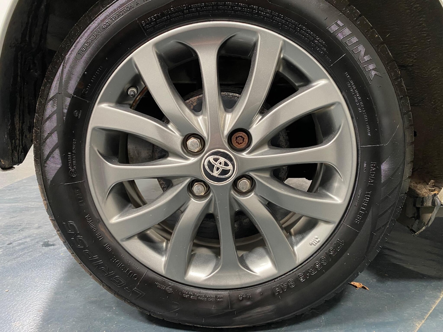 Used Toyota Yaris 2017 for sale - 76913108: Photo 20