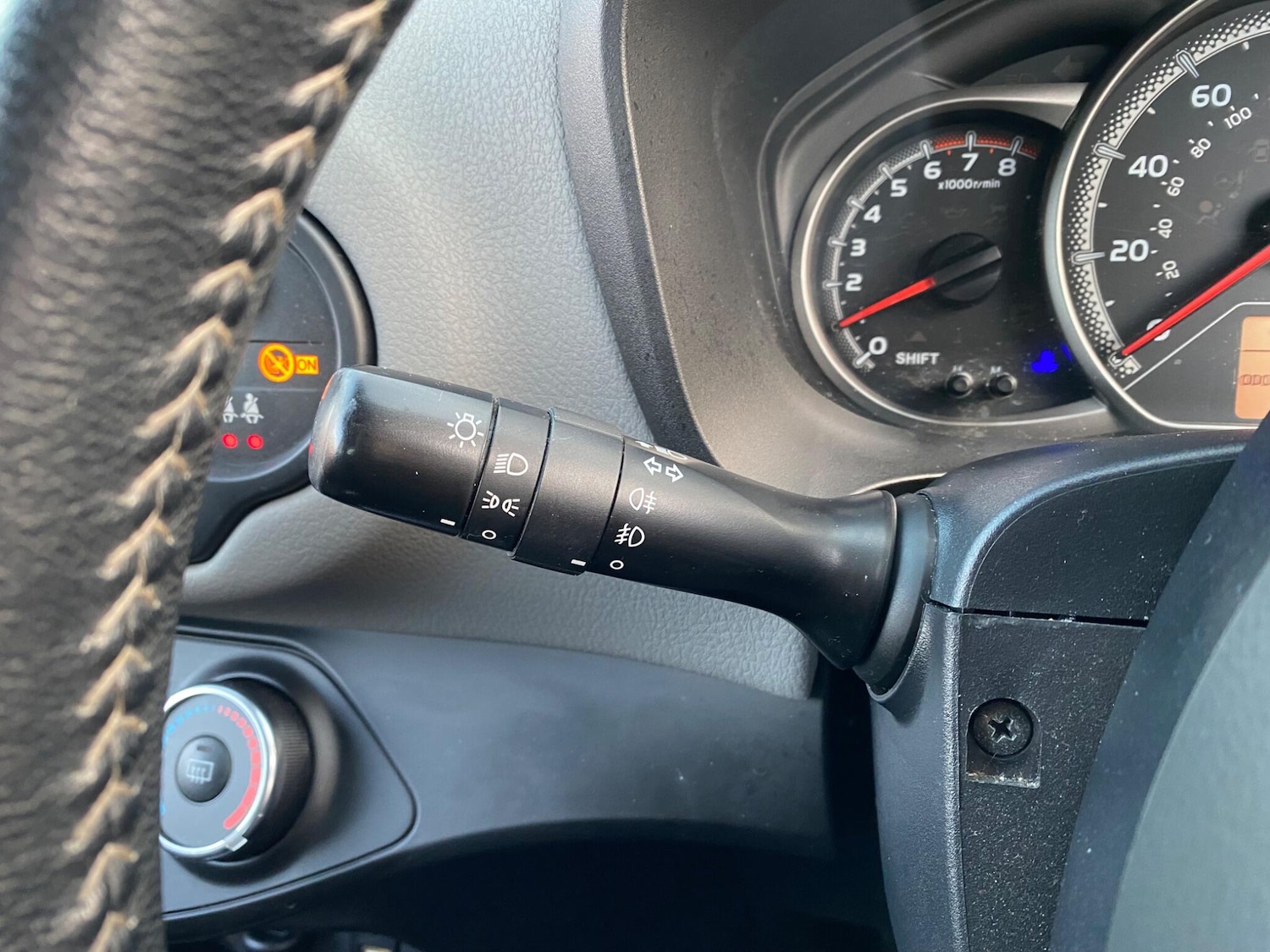 Used Toyota Yaris 2017 for sale - 76913108: Photo 42