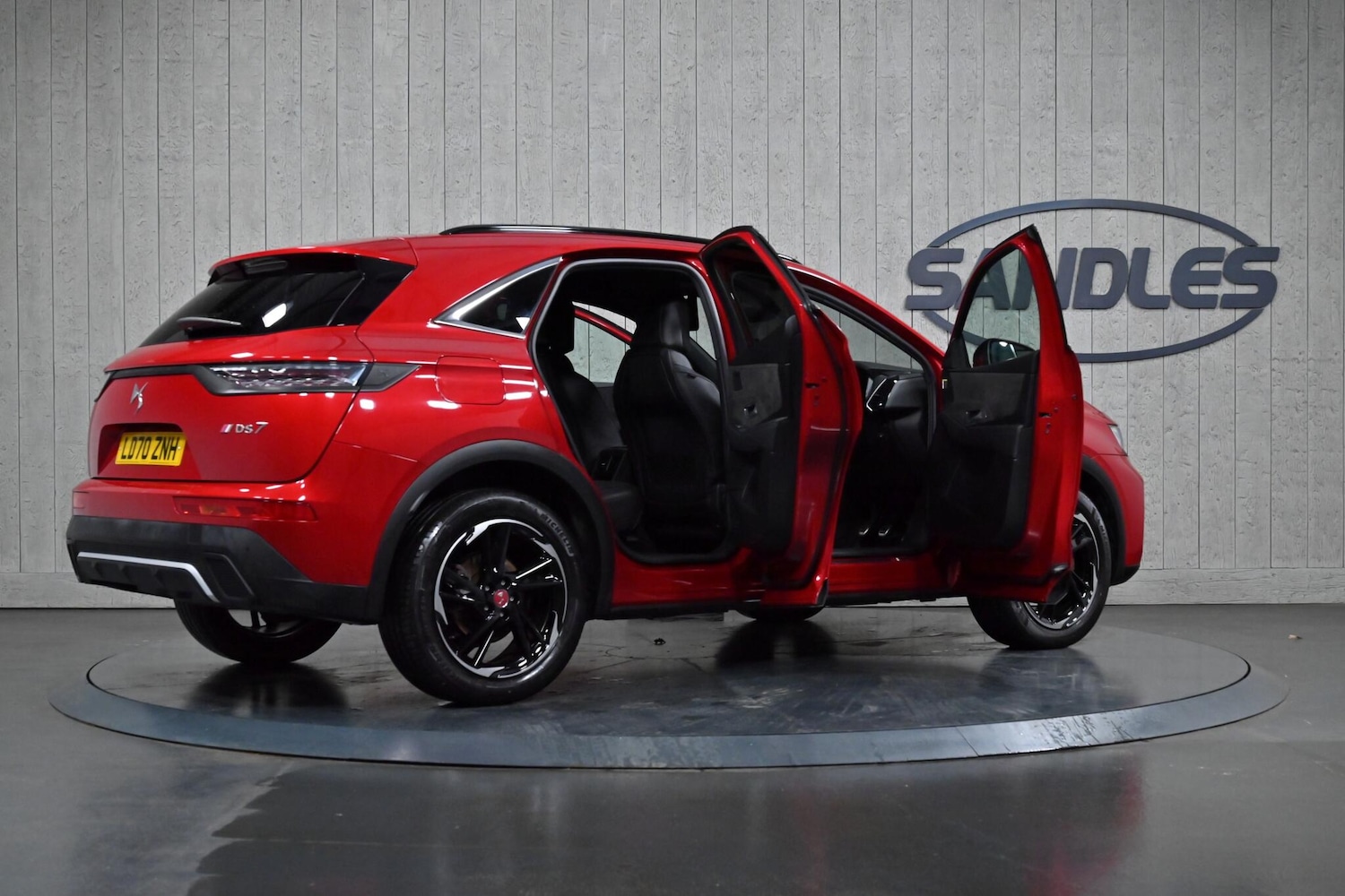 Used DS Automobiles DS 7 Crossback 2020 for sale - 76538819: Photo 14