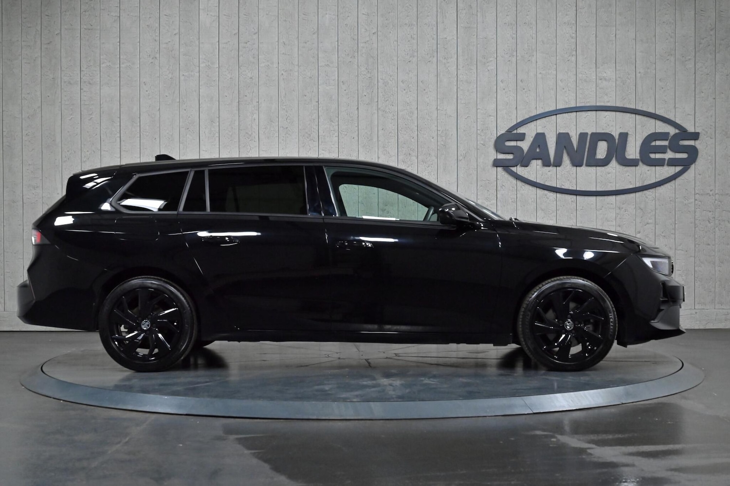 Used Vauxhall Astra 2024 for sale - 78047964: Photo 3