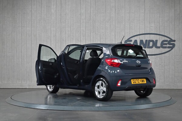 Used Hyundai i10 2022 for sale - 75200266: Photo 11