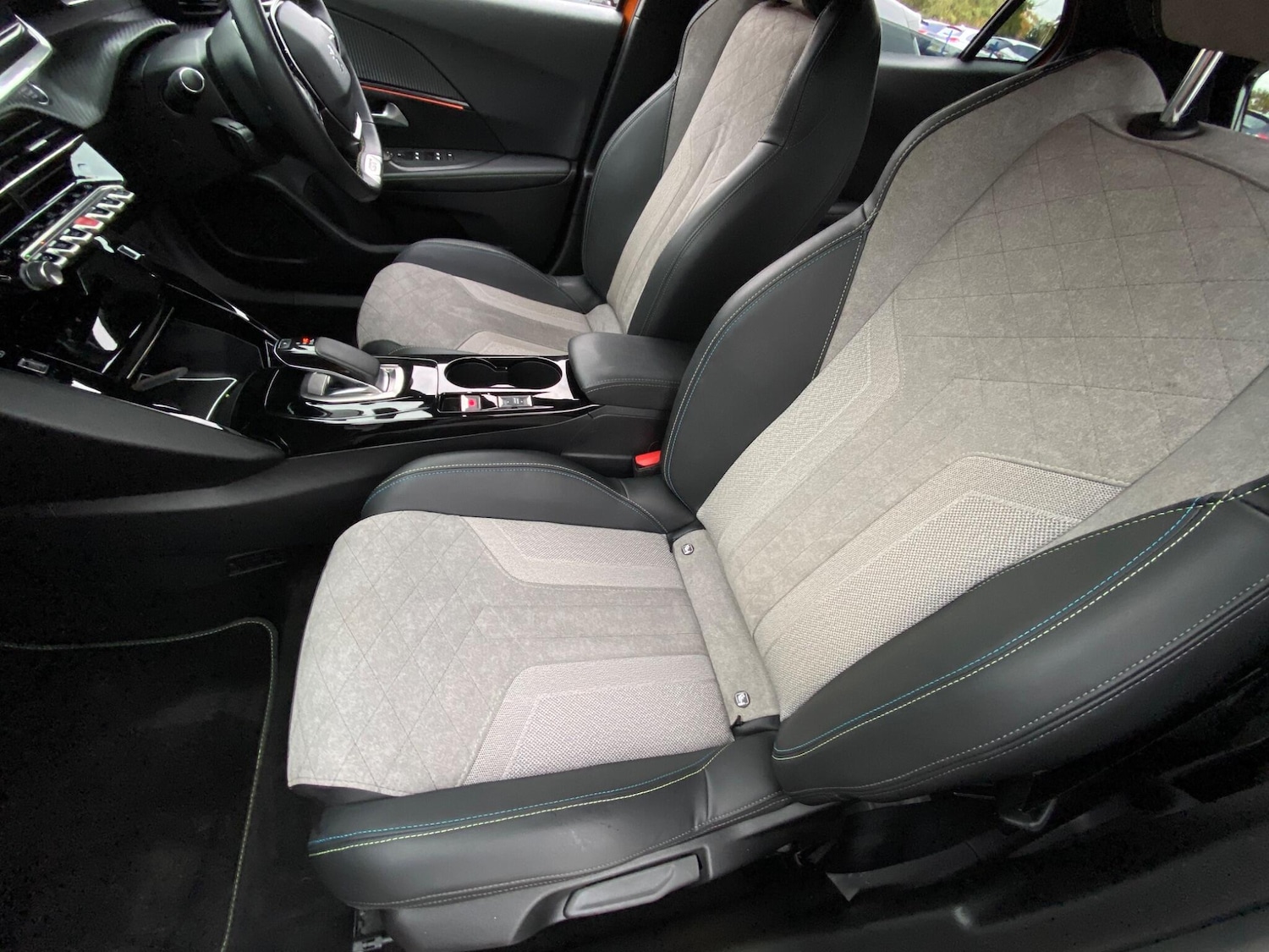 Used Peugeot 2008 2021 for sale - 76522390: Photo 25