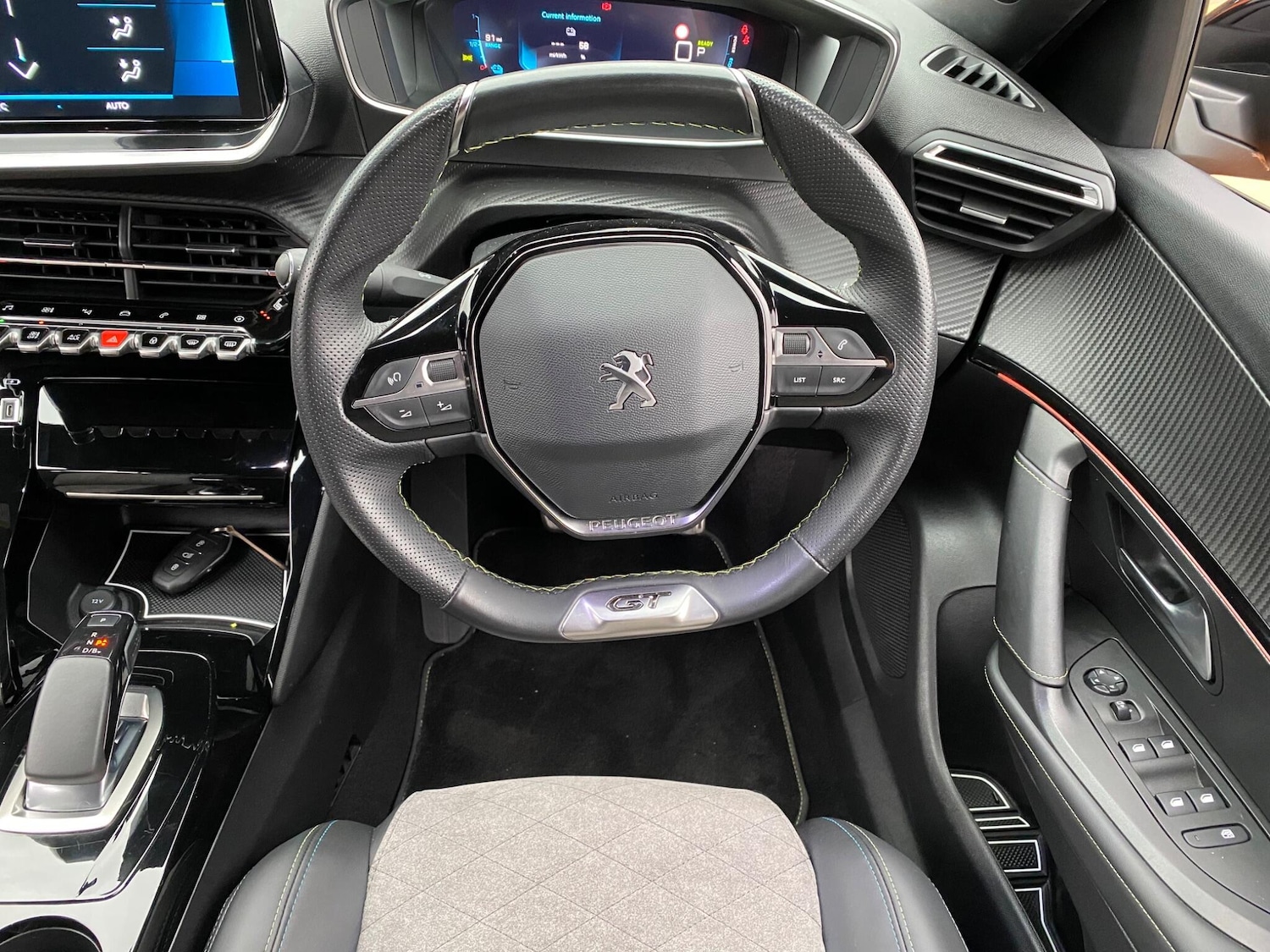 Used Peugeot 2008 2021 for sale - 76522390: Photo 28