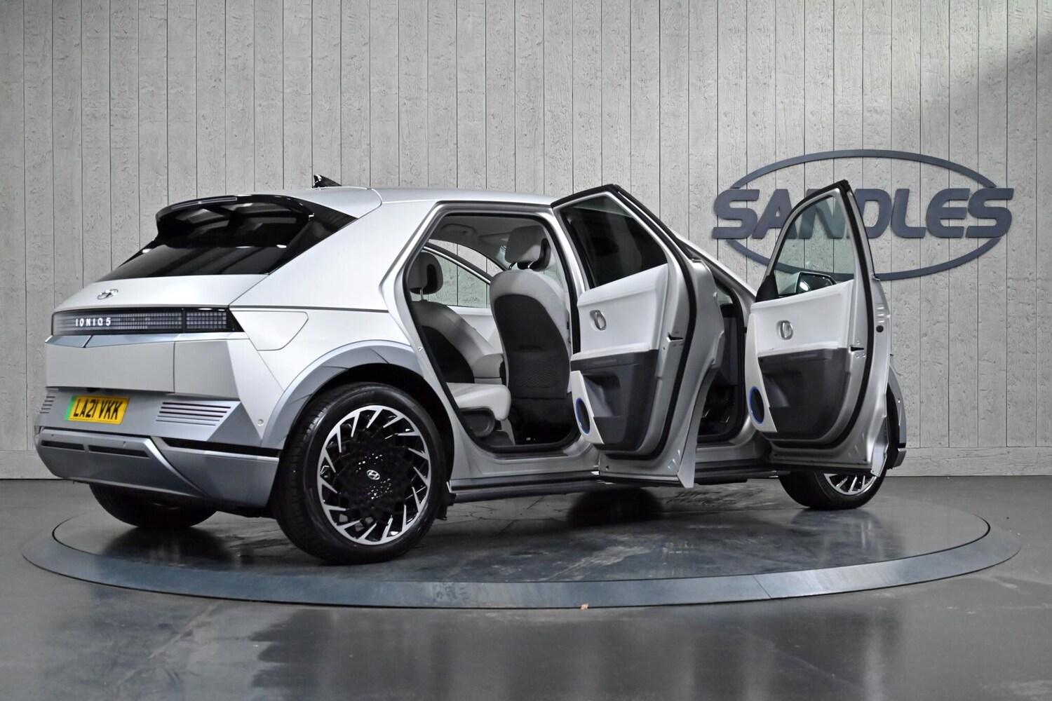 Used Hyundai IONIQ 5 2021 for sale - 76538799: Photo 14