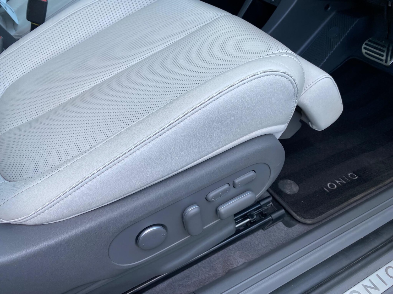Used Hyundai IONIQ 5 2021 for sale - 76538799: Photo 25