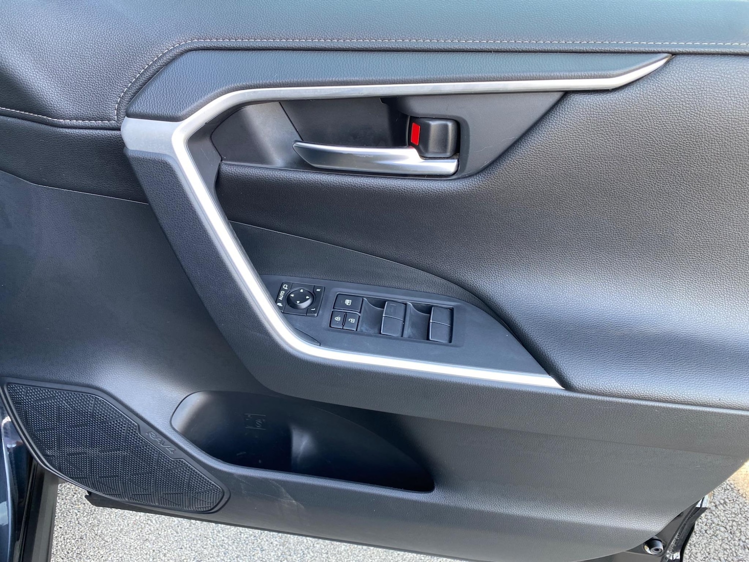 Used Toyota RAV4 2020 for sale - 76997426: Photo 46